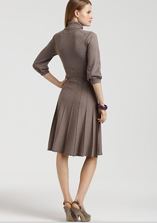 Illustration for article titled Bloomingdale’s Model Has Her Pelvis Digitally Removed And Is Somehow Still Standing